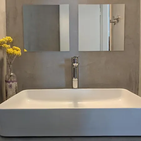 Vakantiehuis Komponada House *